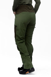 women-apex-pant-green4.jpg