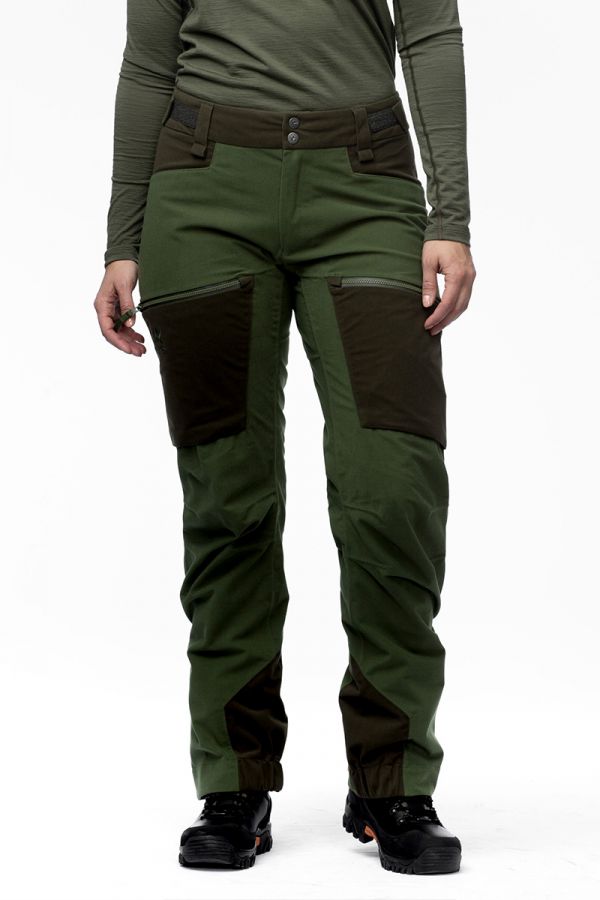 women-apex-pant-green2.jpg